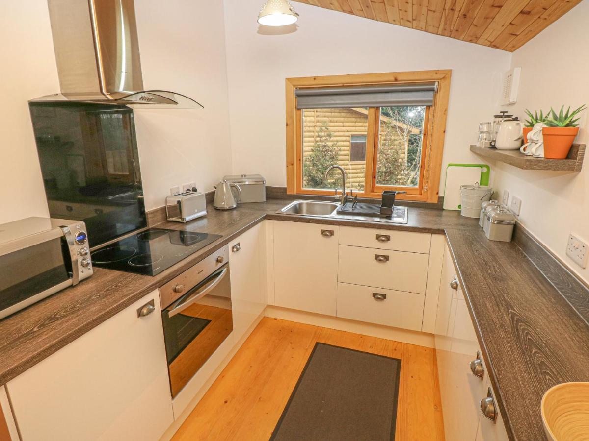 Willow Lodge Tenby Eksteriør bilde